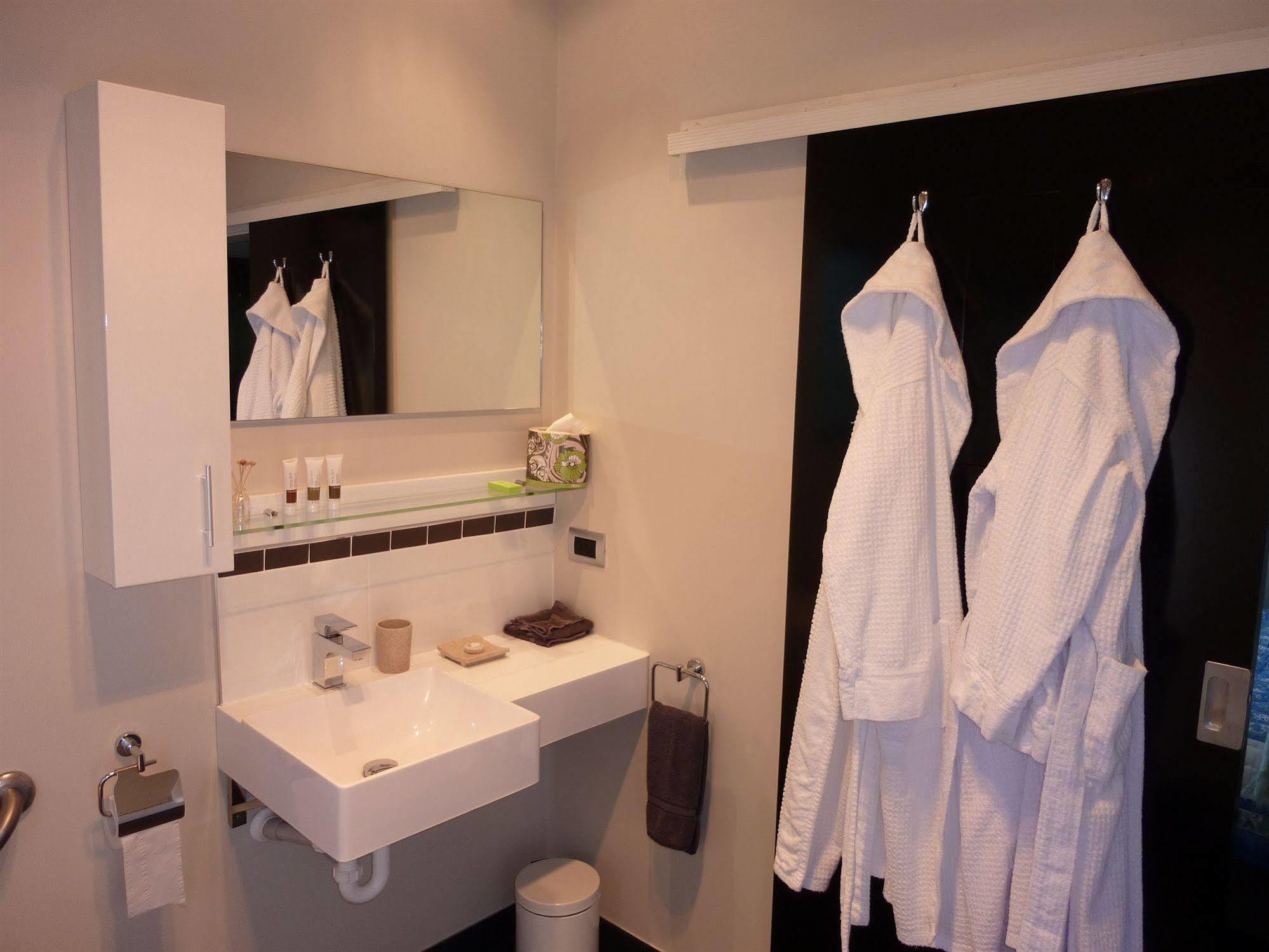 City Lights Boutique Lodge โรโตรัว ภายนอก รูปภาพ